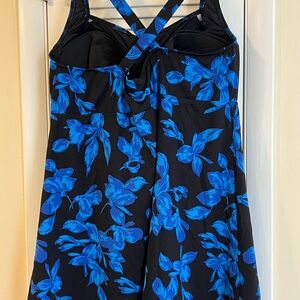 Lands End floral swimdress size 2X DD